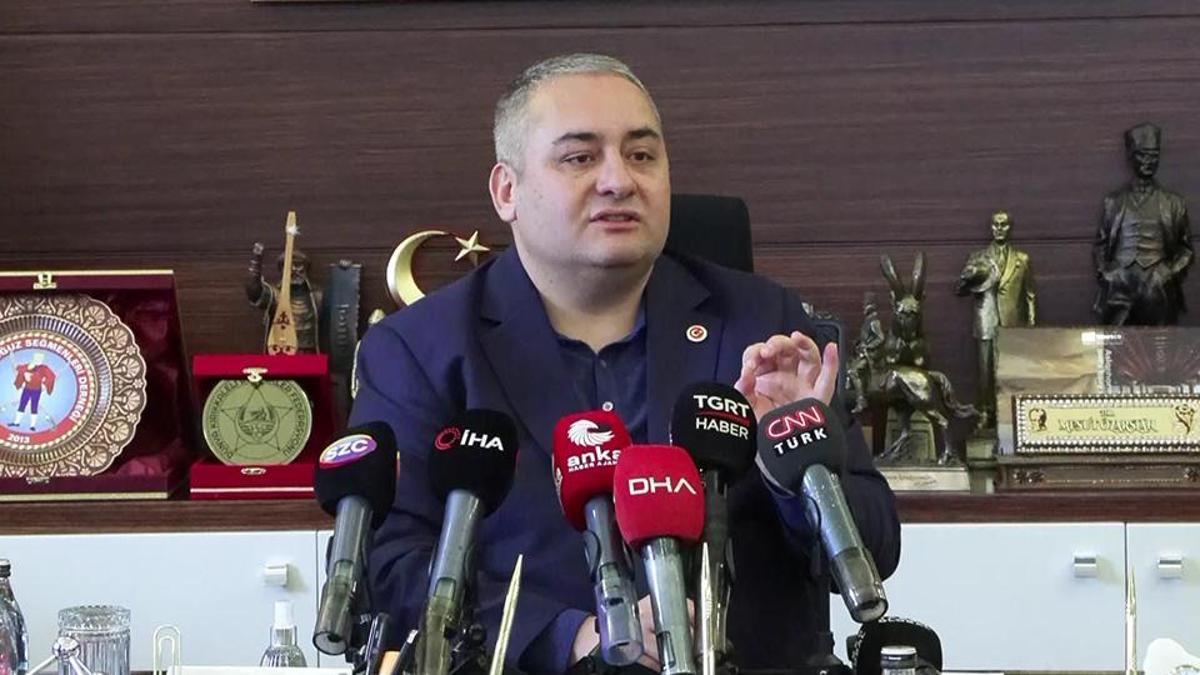 CHPde istifa sonrası yanlış aday tartışması