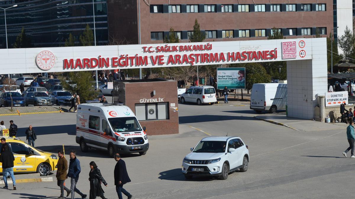 3'üncü kattan düşen 3 yaşındaki çocuk ağır yaralandı