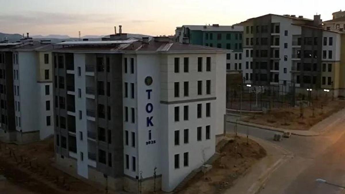 İZMİR TOKİ KURA ÇEKİMİ NE ZAMAN? TOKİ İzmir konut kura çekilişi tarihi belli oldu mu?