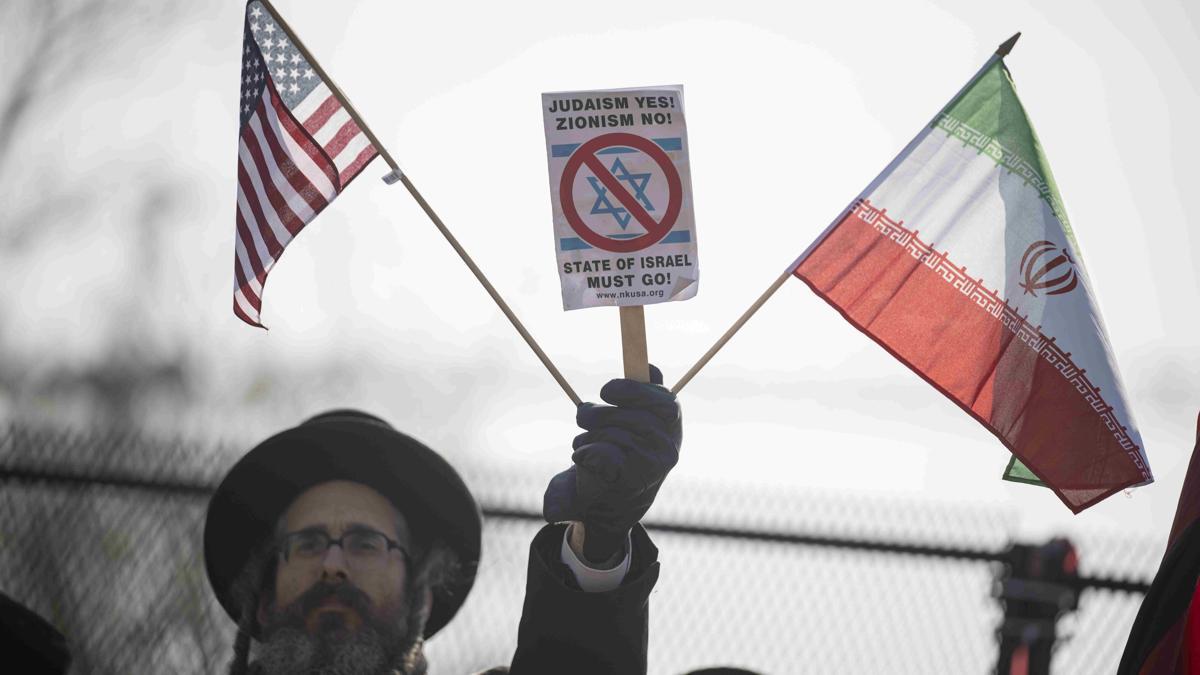 Netanyahu ziyaretine Beyaz Saray önünde protesto