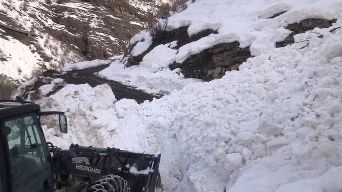 Beytüşşebapta eğitime kar engeli