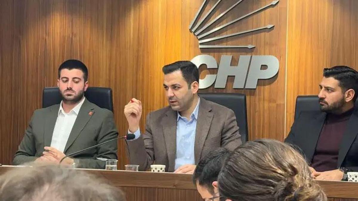 CHP Gençlik Kolları Genel Başkanı Cem Aydın'a 1 yıl 5 ay hapis cezası