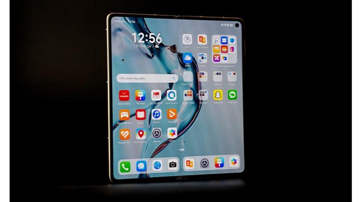 Katlanabilir Telefonlara Karşı Tüm Ön Yargılar Yıkılıyor : HUAWEI Mate X7