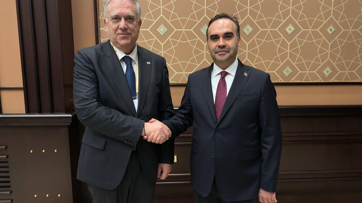 Bakan Kacır, Yunanistan Kalkınma Bakanı Theodorikakos ile görüştü