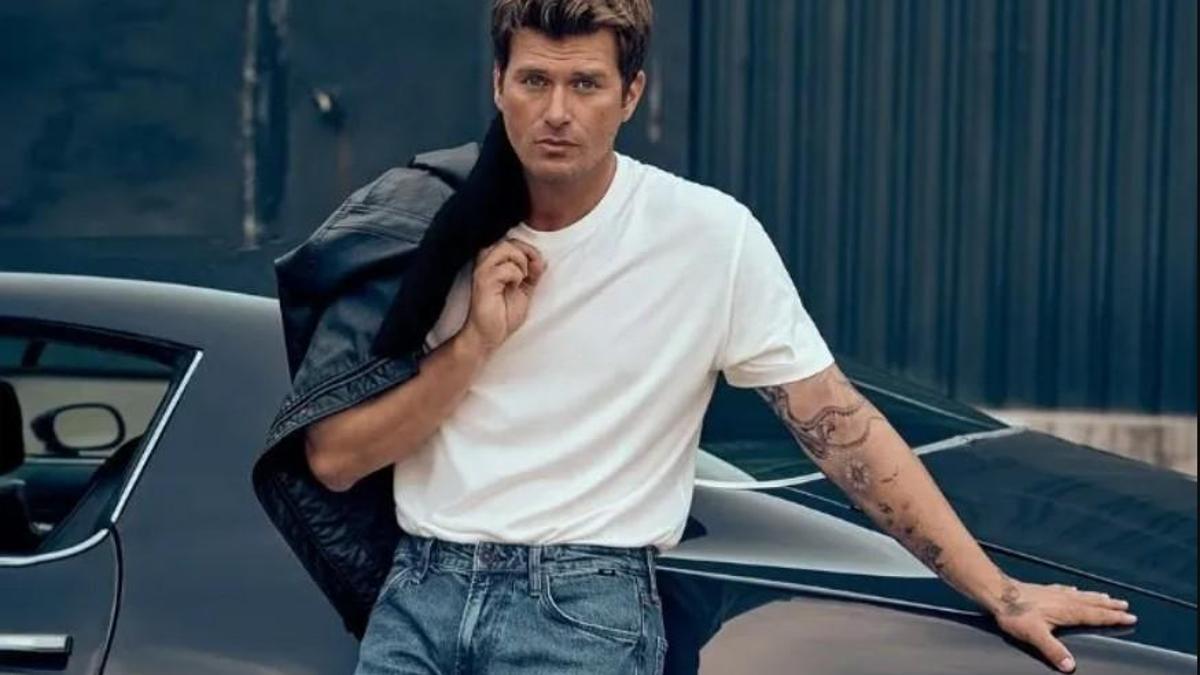 Kıvanç Tatlıtuğ’dan Çamurlu Karizma! Sanal Medya Yıkıldı: "Hep En Yakışıklı"