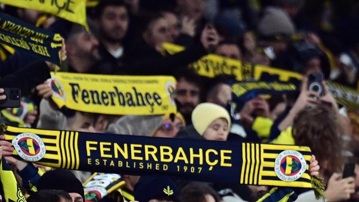 Fenerbahçe'den 120. yılına özel arma