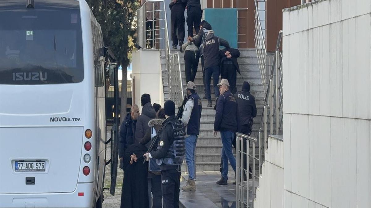 Yalova’daki DEAŞ hücresinden suikast planı çıktı! 3 polisi şehit eden 5 DEAŞ’lı 2 ay önce beraat etmiş