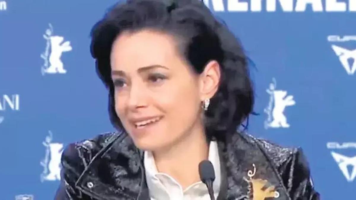 ÖZGÜ NAMAL: BERLİN SADECE BİR TERCİHTİ! TÜRKİYE SORUSUNA YANITI GÜNDEM OLDU