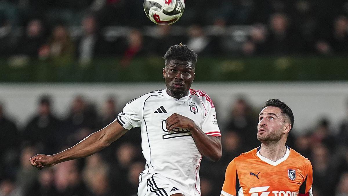 Beşiktaş'ta El Bilal Toure'nin sakatlığı belli oldu