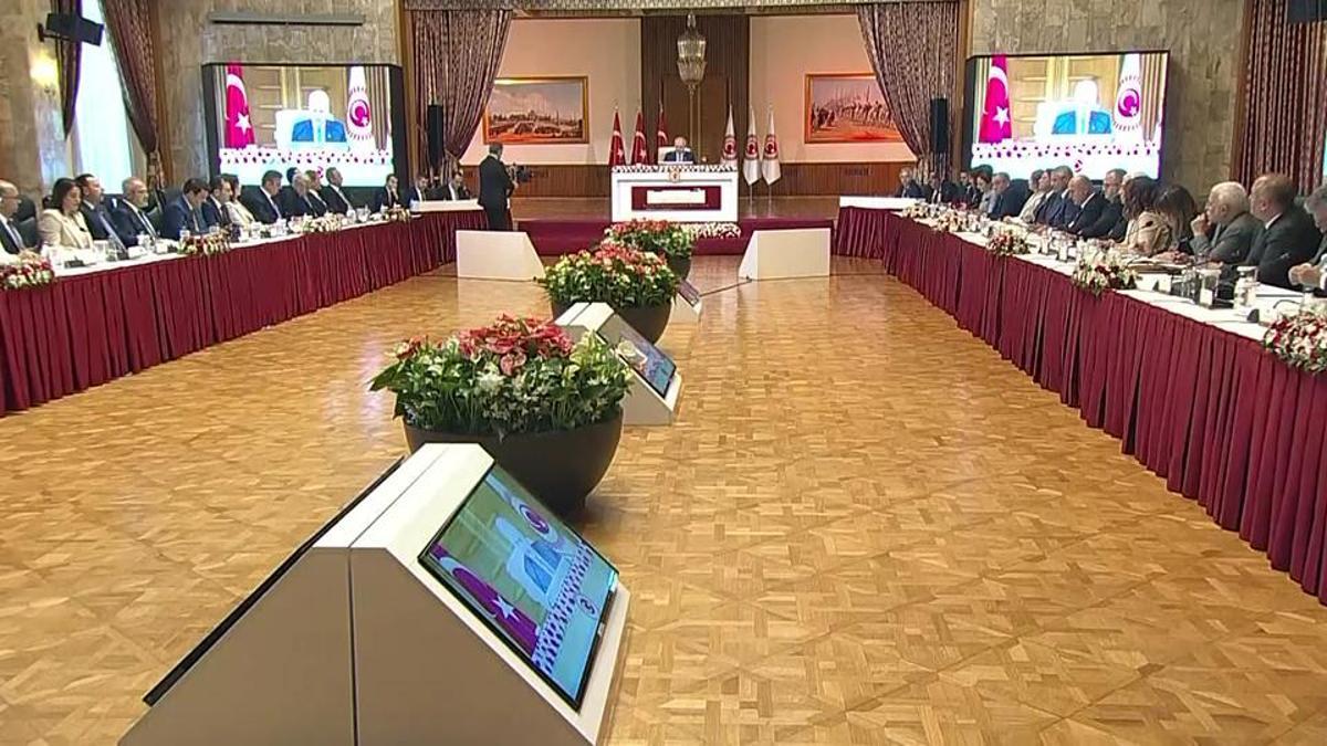 Terörsüz Türkiye komisyonu rapor yazımı için 6ncı kez toplandı