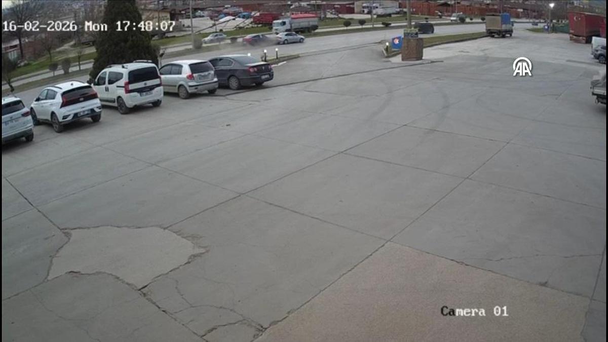 Tokat'ta feci kaza: Otomobil böyle savruldu!