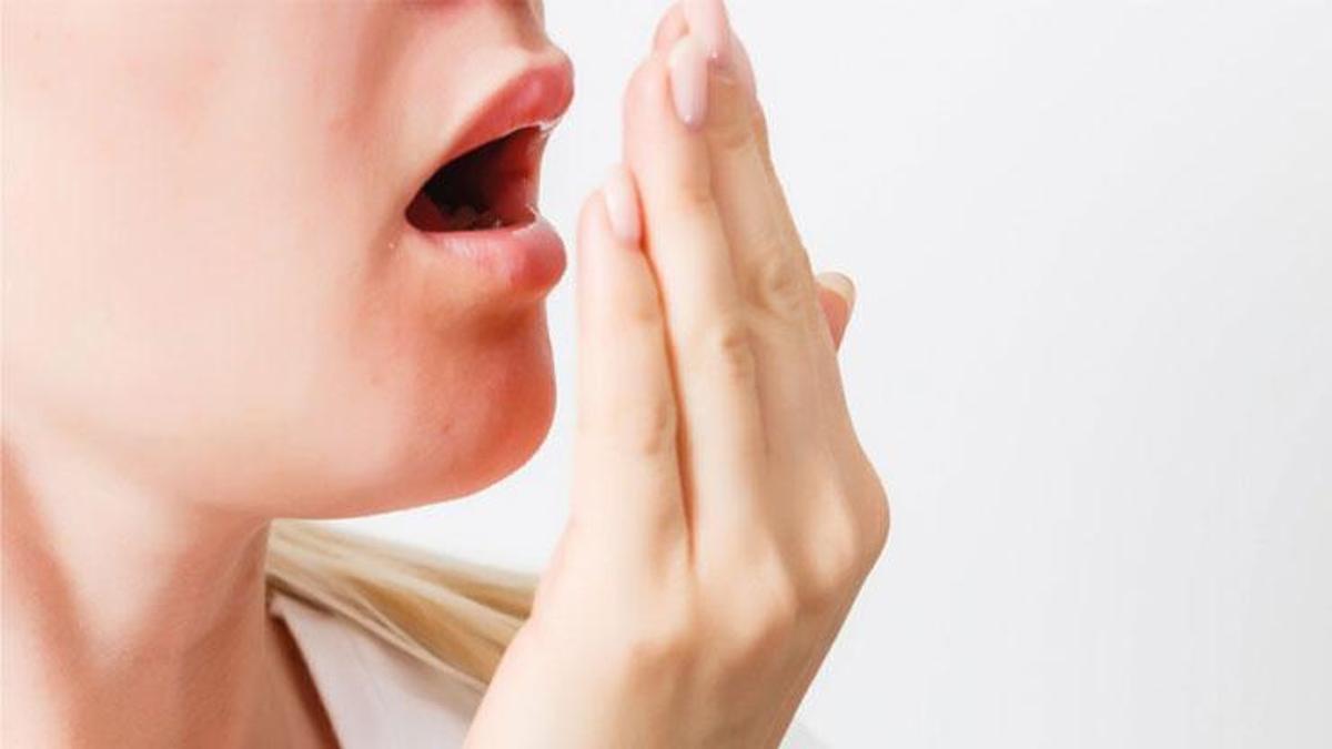 Mutlaka yapın: Oruç tutarken ağız kokusunu engelliyor