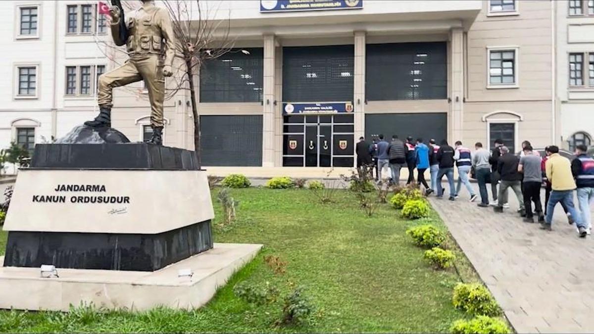 Şanlıurfa merkezli 13 ilde e-ticaret dolandırıcılığı operasyonu; 18 tutuklama