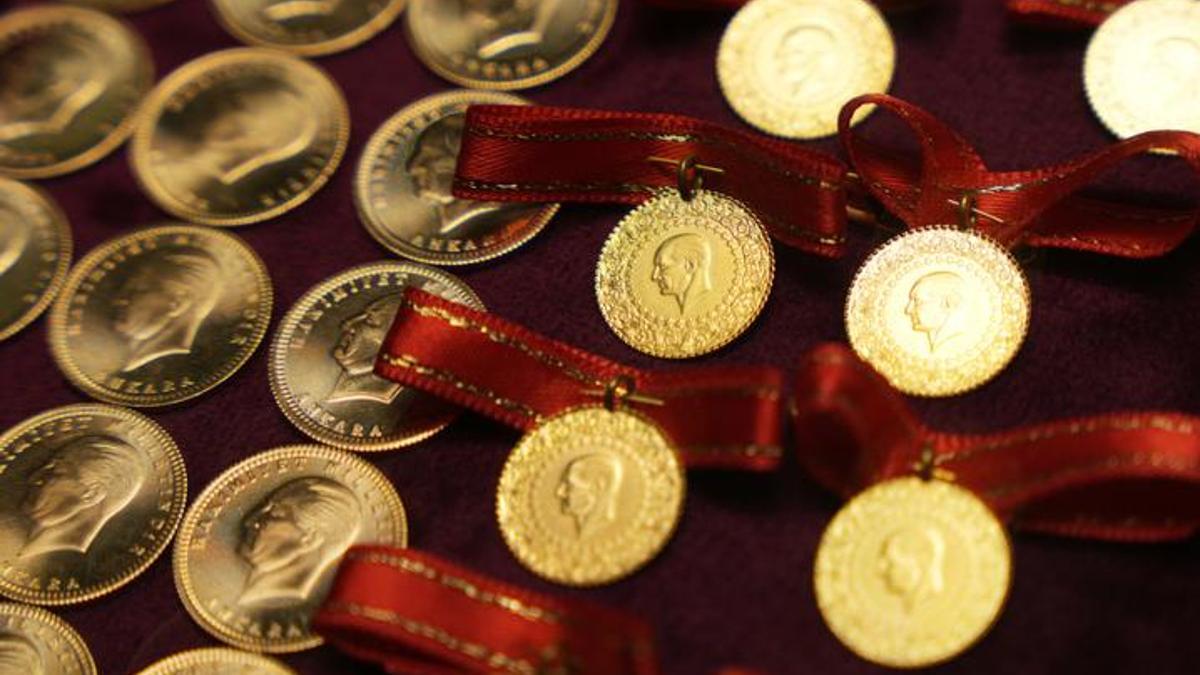 ALTINDA KADER GÜNÜ | Uzman isim İslam Memişten kritik senaryolar: Çakılacak mı, uçuşa mı geçecek?