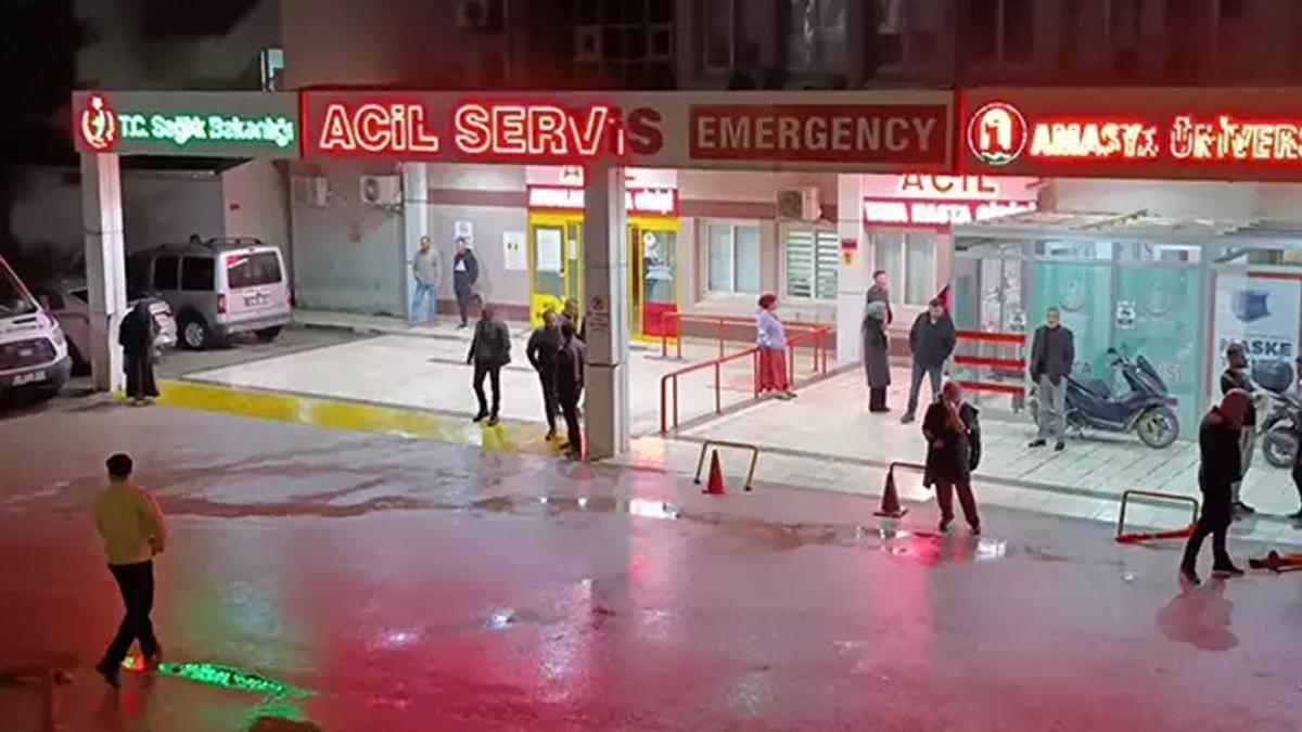 Mevlit yemeği sonrası 22 kişi zehirlenme şüphesiyle hastaneye kaldırıldı