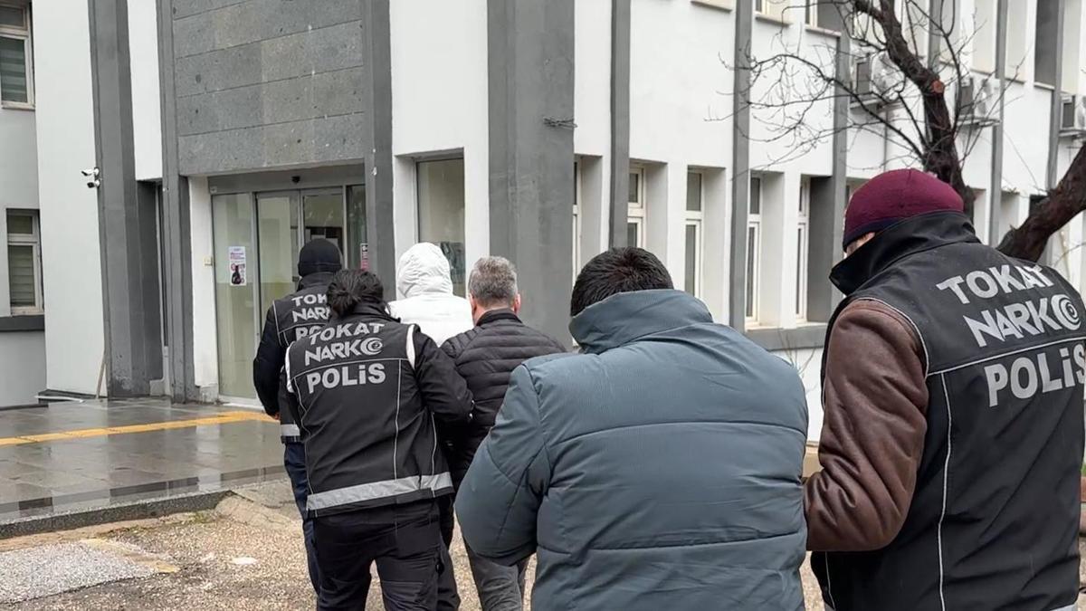 Tokatta ilaç operasyonu: 3 tutuklama