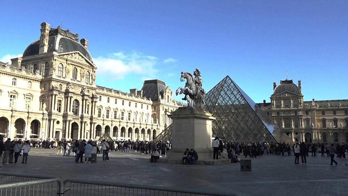 Louvre'da skandallar bitmiyor: 10 milyon euroluk bilet dolandırıcılığı