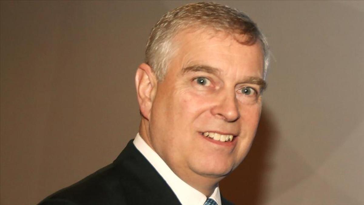 SON DAKİKA | Epstein dosyası büyüyor: İngiltere Kralı 3. Charles’ın kardeşi Prens Andrew gözaltında