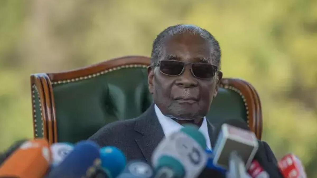 Eski Zimbabve lideri Mugabe'nin oğluna cinayete teşebbüsten gözaltı