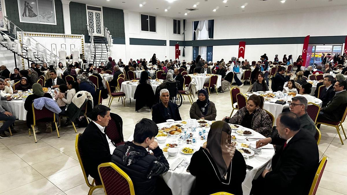 Erdemli'de şehit aileleri ve gaziler onuruna iftar