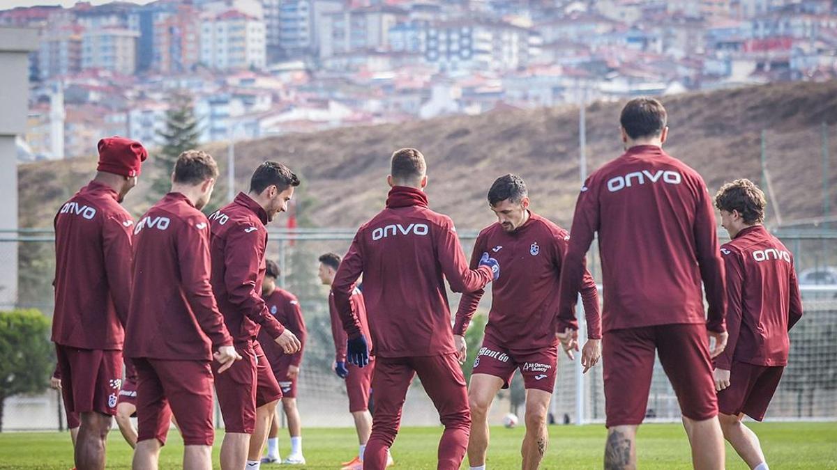 Trabzonspor, Gaziantep FK maçına hazır! Kamp kadrosu