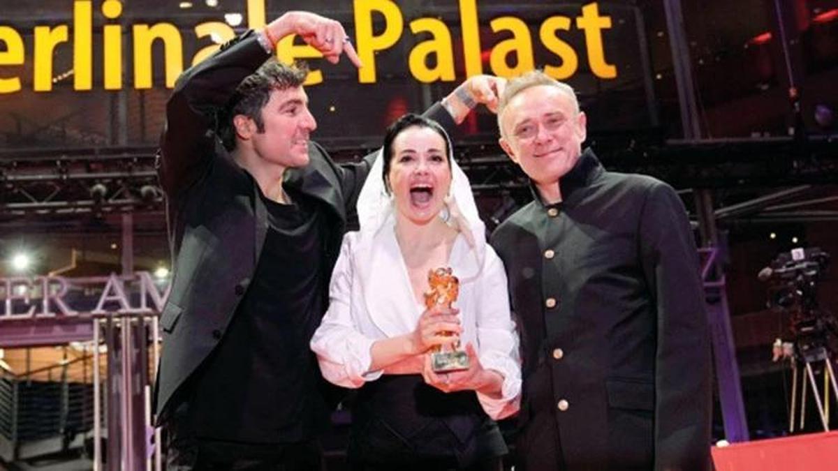 Berlin Film Festivali’ne Türk Damgası: Altın Ayı Ödülü Sarı Zarflar’ın