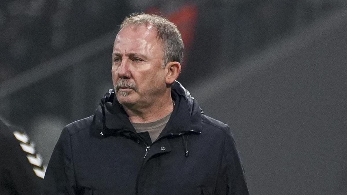 Sergen Yalçın: Hedefimiz Beşiktaş'ın başarısı ve bunun için çalışıyoruz