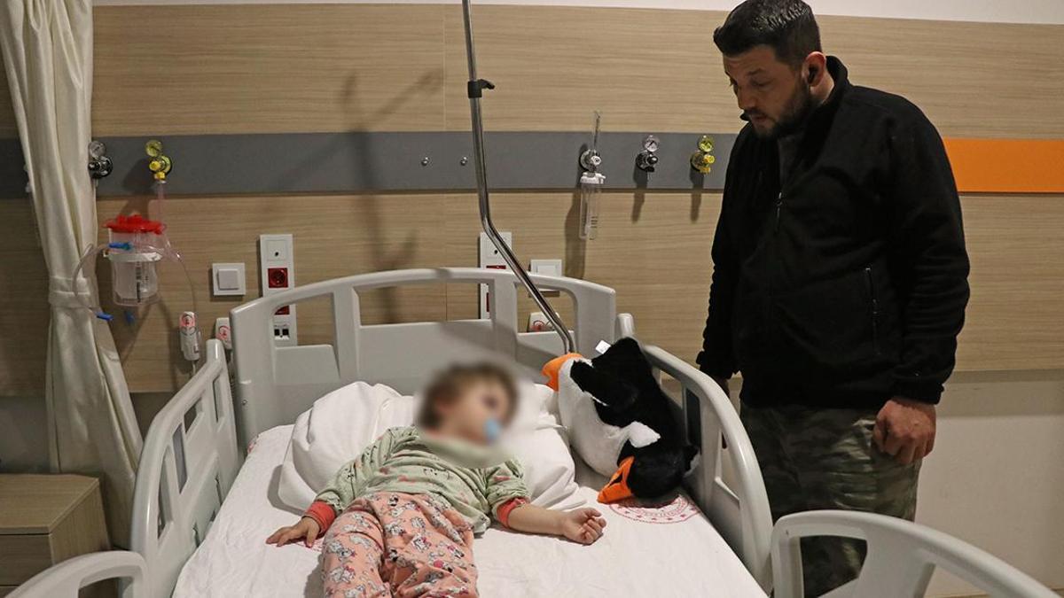 Yalova'da komşu dehşeti! Baba ve kucağındaki bebeği darbedildi