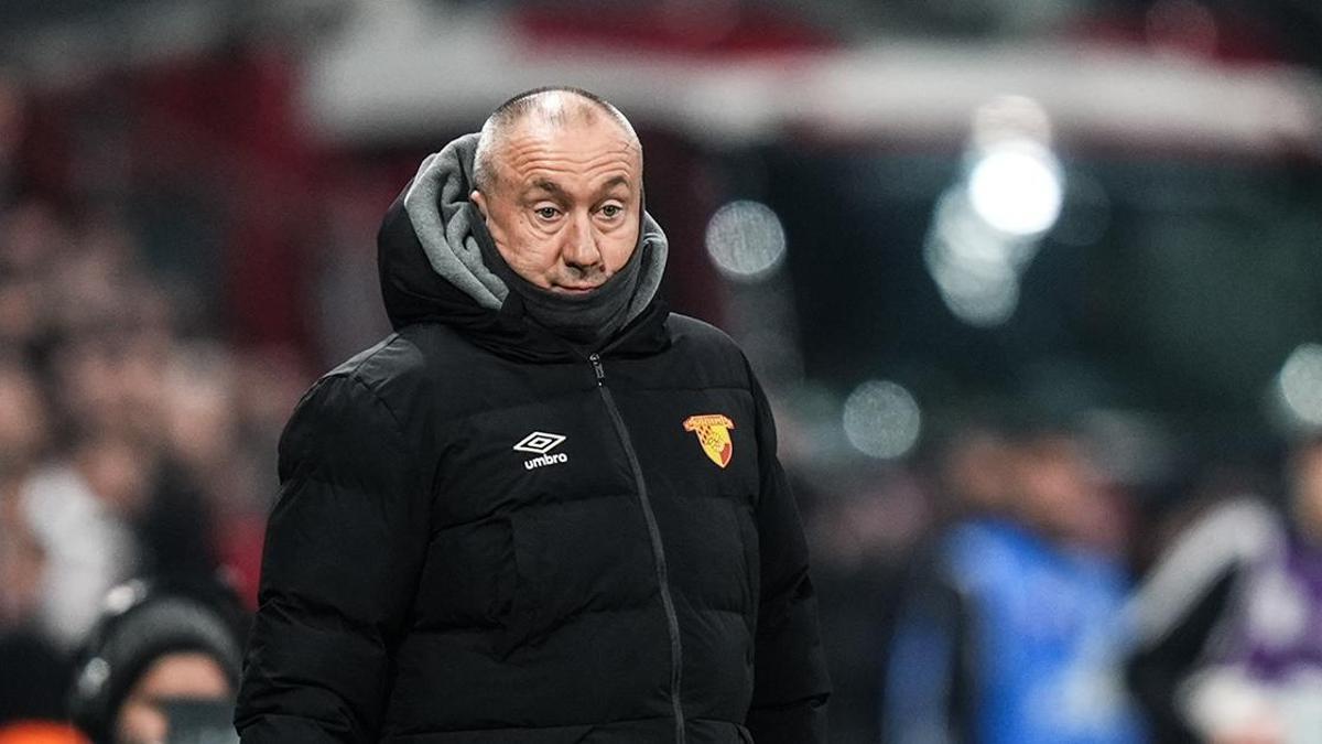 Stanimir Stoilov: Beşiktaş, ara dönemde önemli transferler yaptı