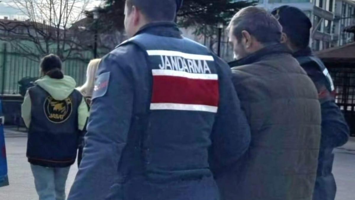 Ankara'da uyuşturucu operasyonu: 2 tutuklama