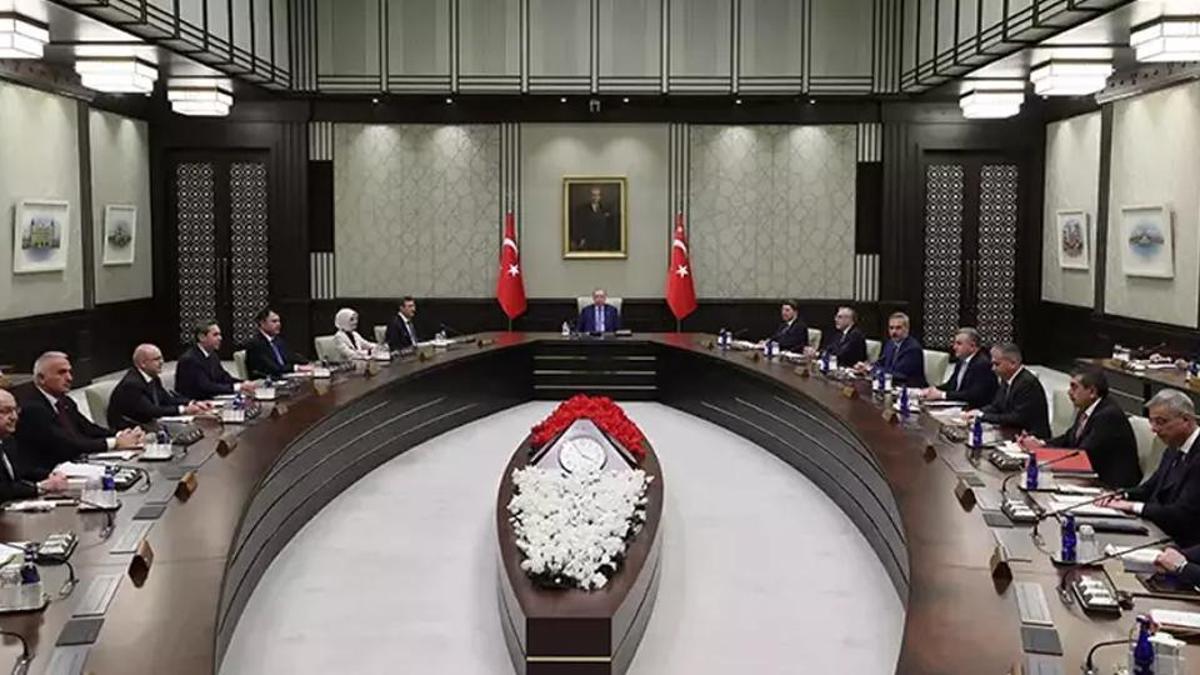 Kabine toplanıyor! Bayram ikramiyesi, ABD-İran gerilimi... İşte masadaki başlıklar