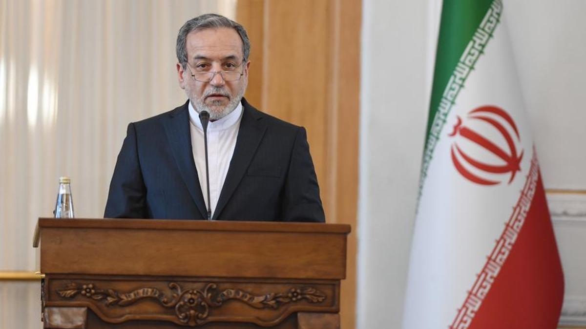 Trump'ın merak ettiği soruya Arakçi'den haritalı yanıt