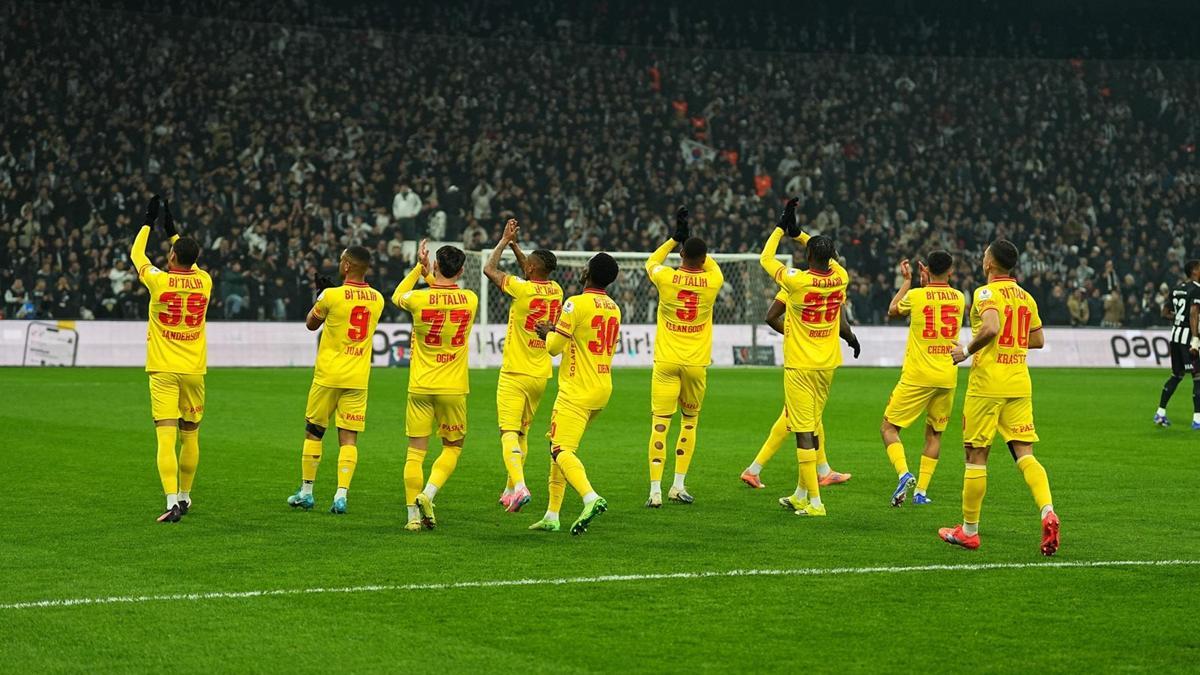 Göztepe, Beşiktaş yenilgisinin ardından Avrupa hayallerinden uzaklaştı