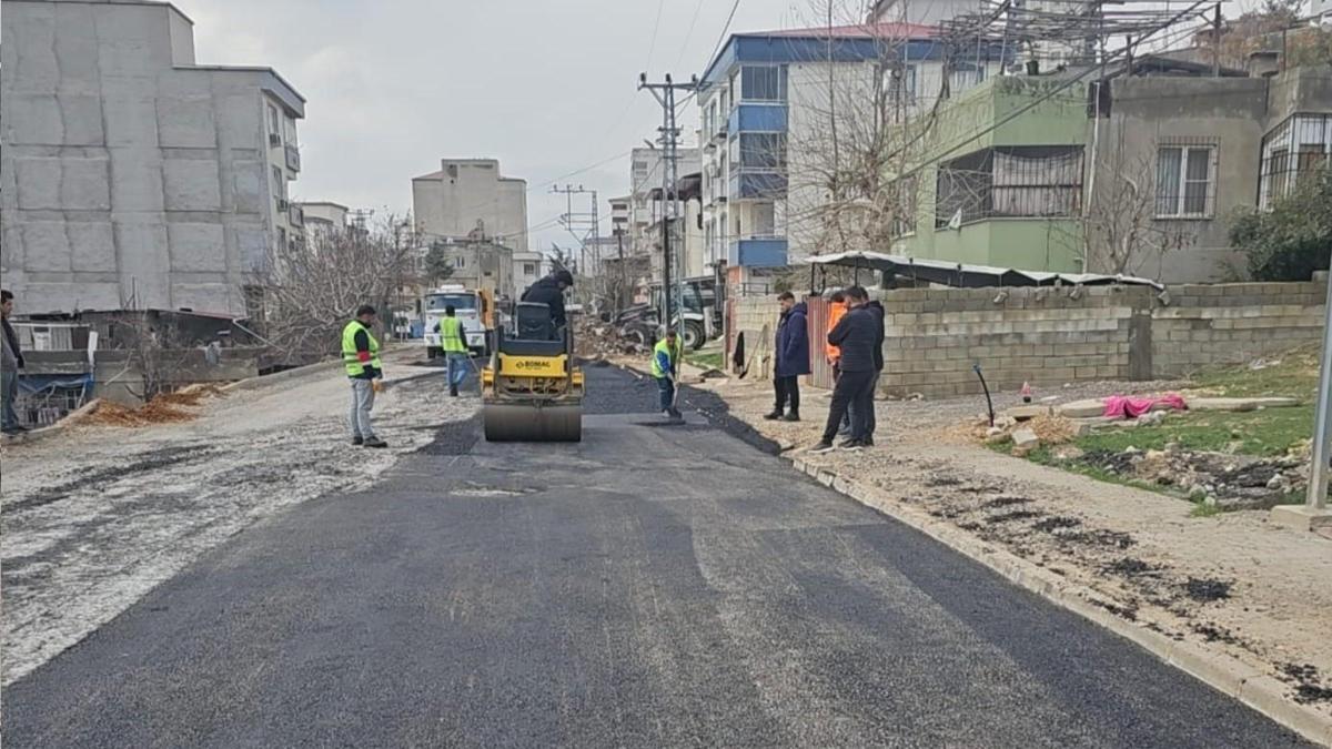 Kahramanmaraşta yol yenileme çalışmaları devam ediyor