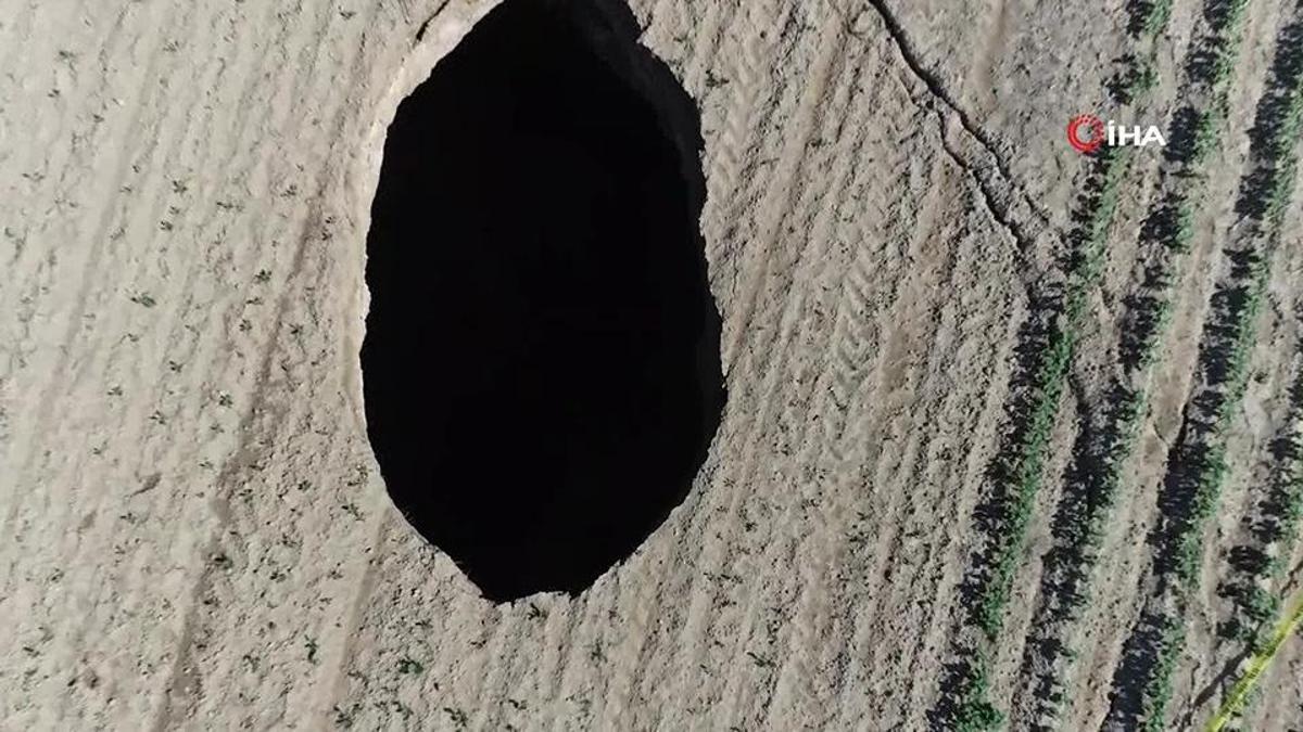 İç Anadolu'da aynı tehdit! Aksaray'da obruk alarmı