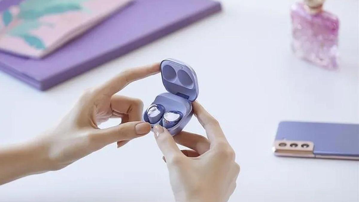 Galaxy Buds akıllı bir asistana dönüşüyor