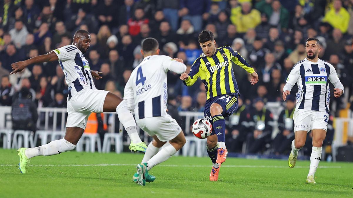 Fenerbahçe zirve yarışında fırsatı kaçırdı