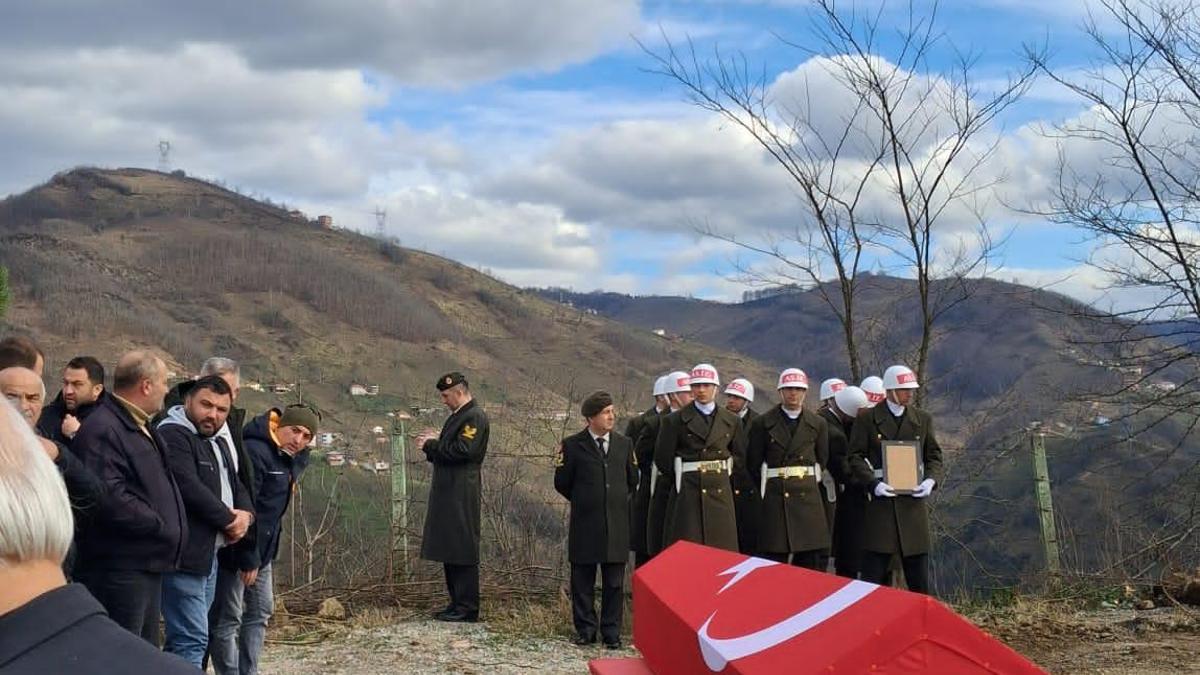 Ordunun Kore gazisi son yolculuğuna uğurlandı