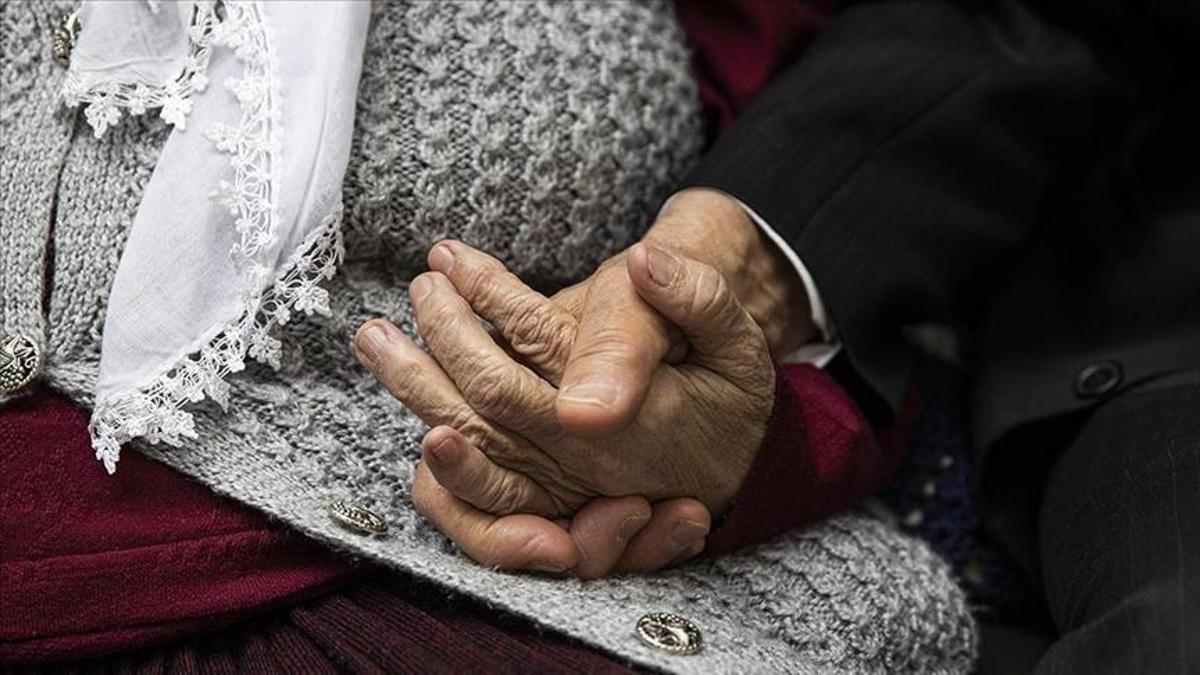 65 yaş üstü evliliklerde rekor: 9 bin kişi dünyaevine girdi