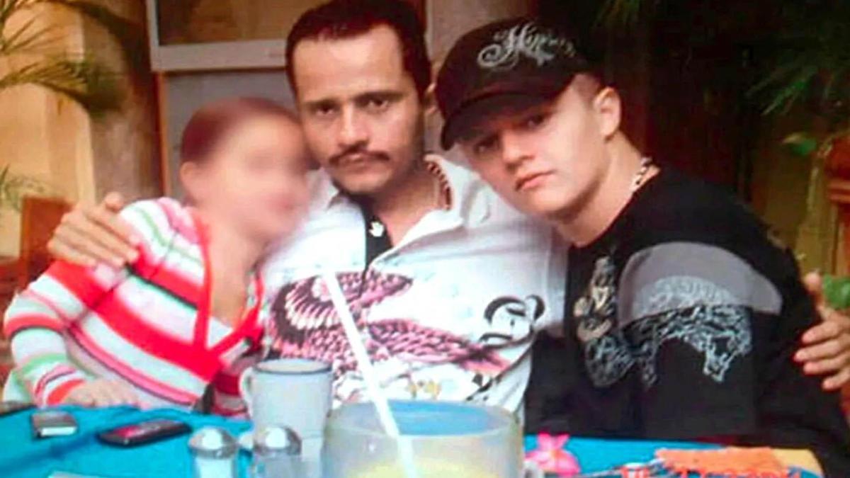 İşte o görüntüler: Son saatlerinde bu evdeydi! El Mencho'yu eski eşi mi ihbar etti?