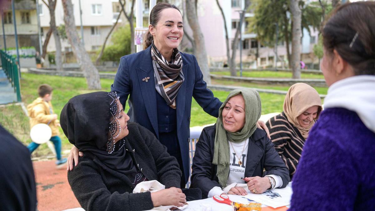 İzmir'de 8 Mart Dayanışma Noktaları oluşturuldu