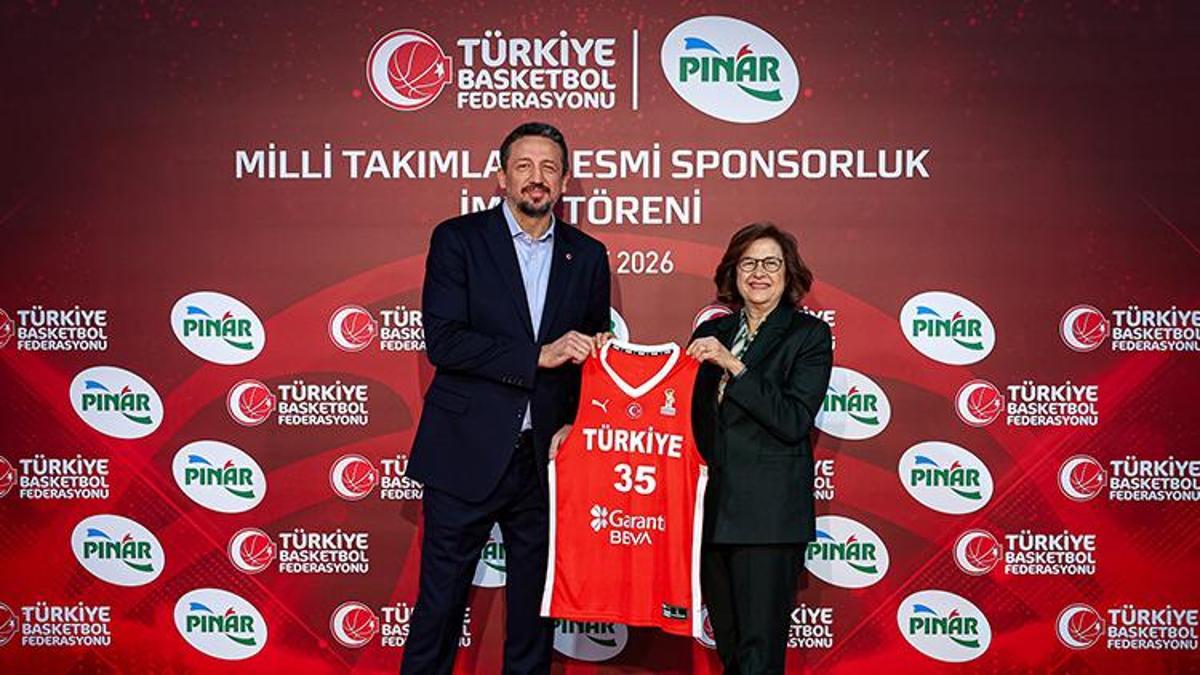 Basketbol Milli Takımları'na yeni sponsor
