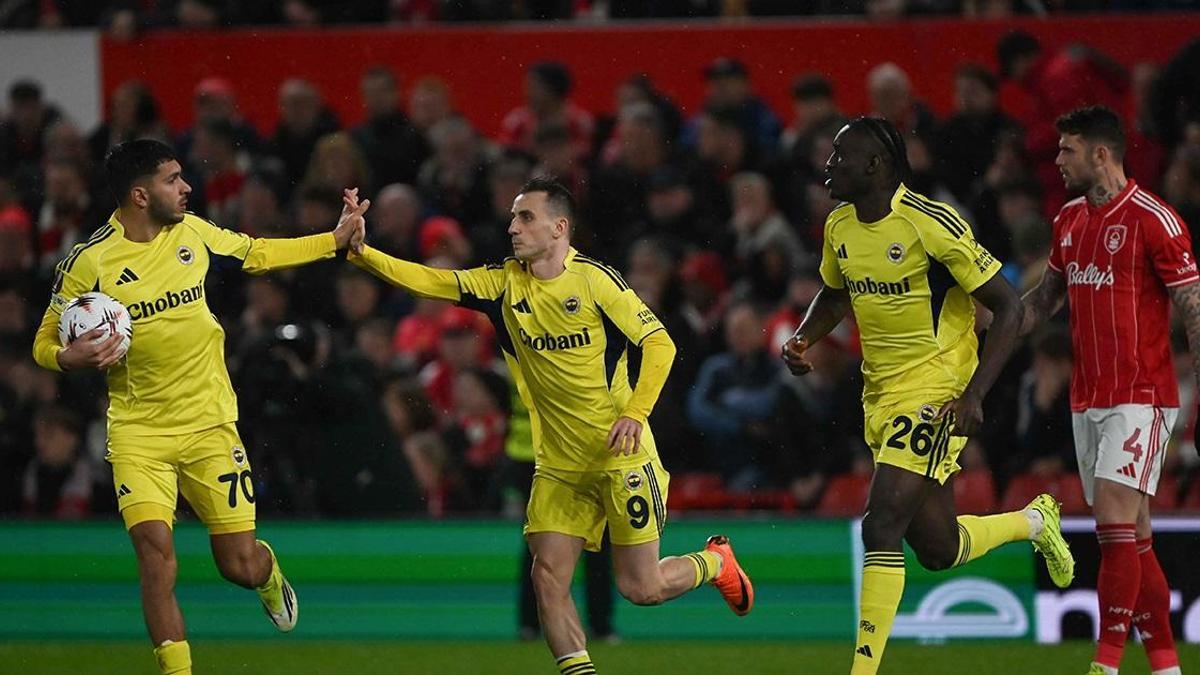 Nottingham Forest 1-2 Fenerbahçe Maç Özeti | Temsilcimiz, Avrupa'ya galibiyetle veda etti