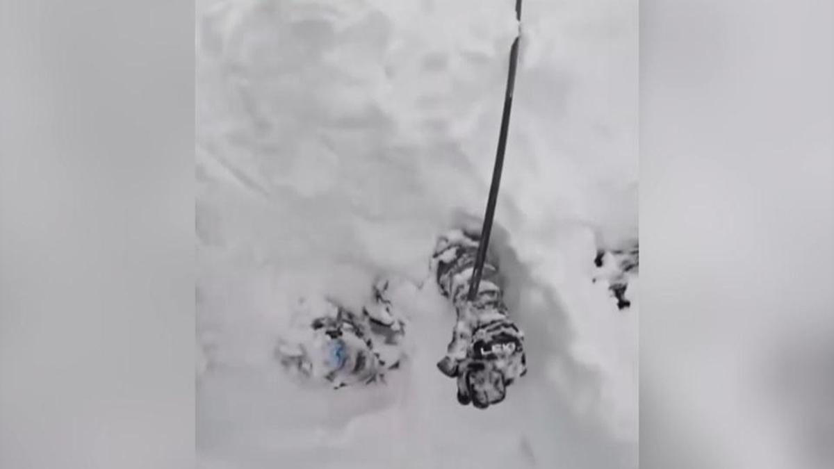 Nefes kesen kurtarma anları! Saniyelerle kurtuldu