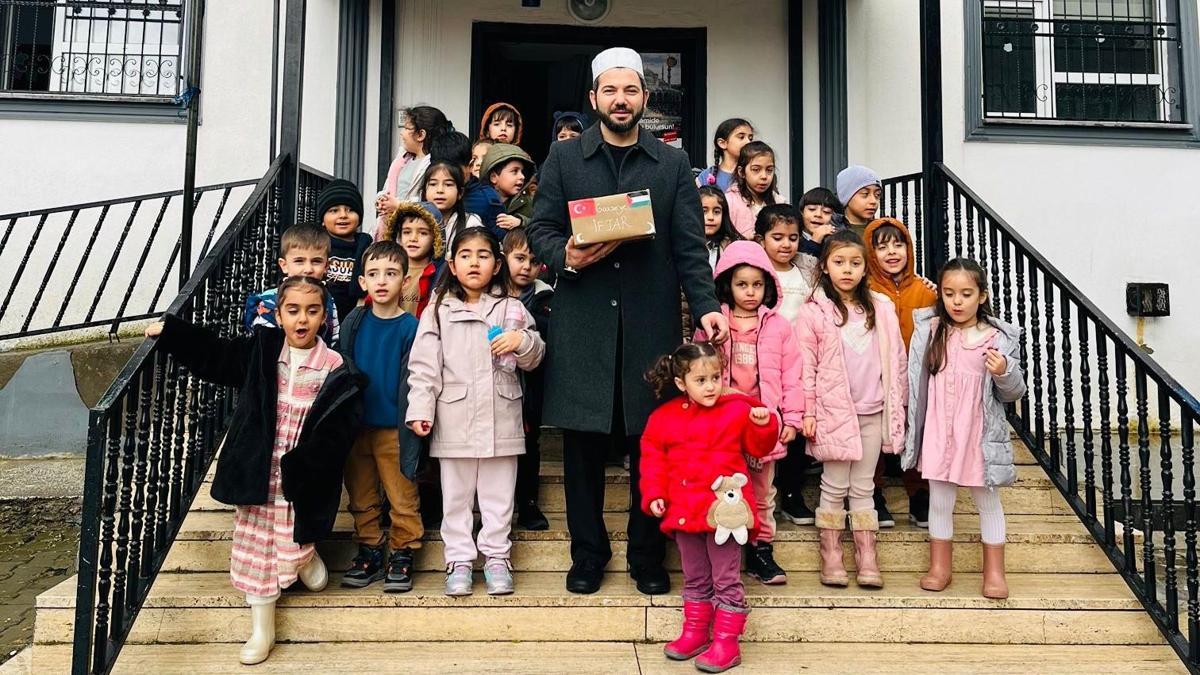 Bingölde Kuran kursu öğrencilerden Gazzeye yardım