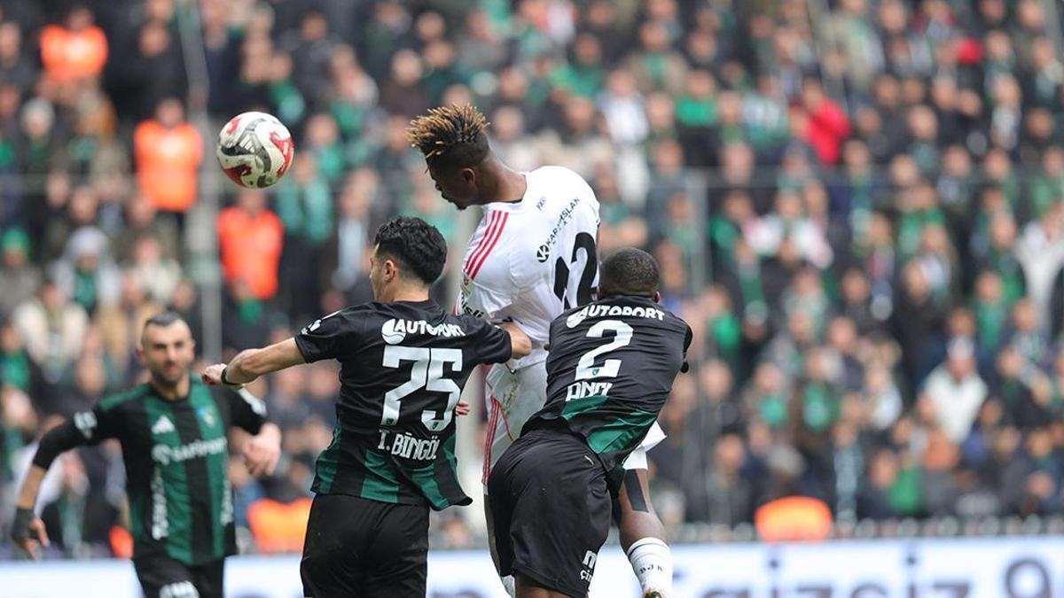 Kocaelispor 0-1 Beşiktaş Maç Özeti| Kartal, deplasmanda tek golle güldü