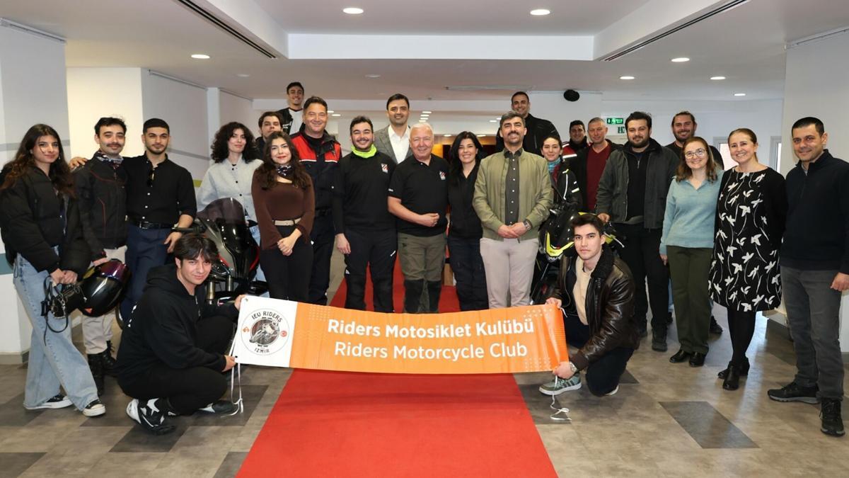 İEÜ'de artan motosiklet kazalarına farkındalık için 'sürüş teori' eğitimi