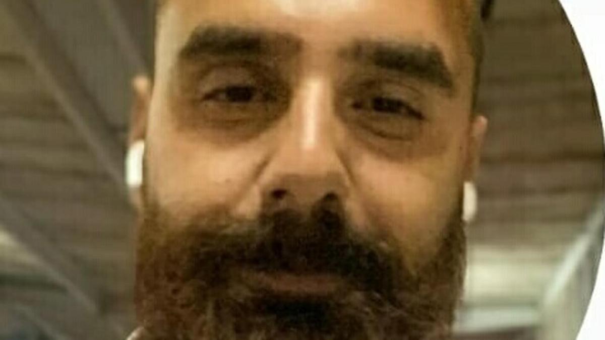 İzmirde kavşakta motosikletle otomobil çarpıştı: 1 ölü, 2 yaralı