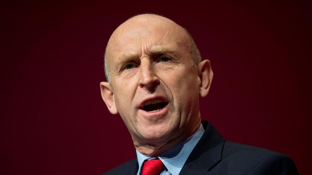 İngiltere: İran'dan GKRY'ye füze fırlatıldı