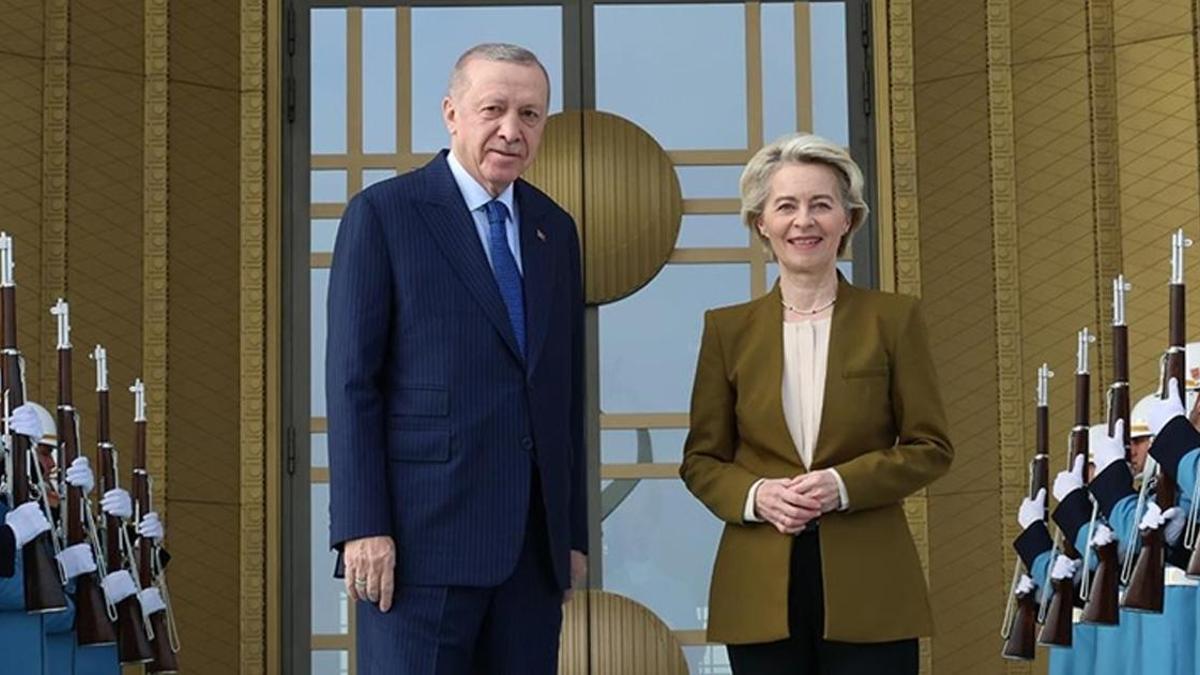 Cumhurbaşkanı Erdoğan: Barış sürecine her türlü desteği sağlamaya hazırız